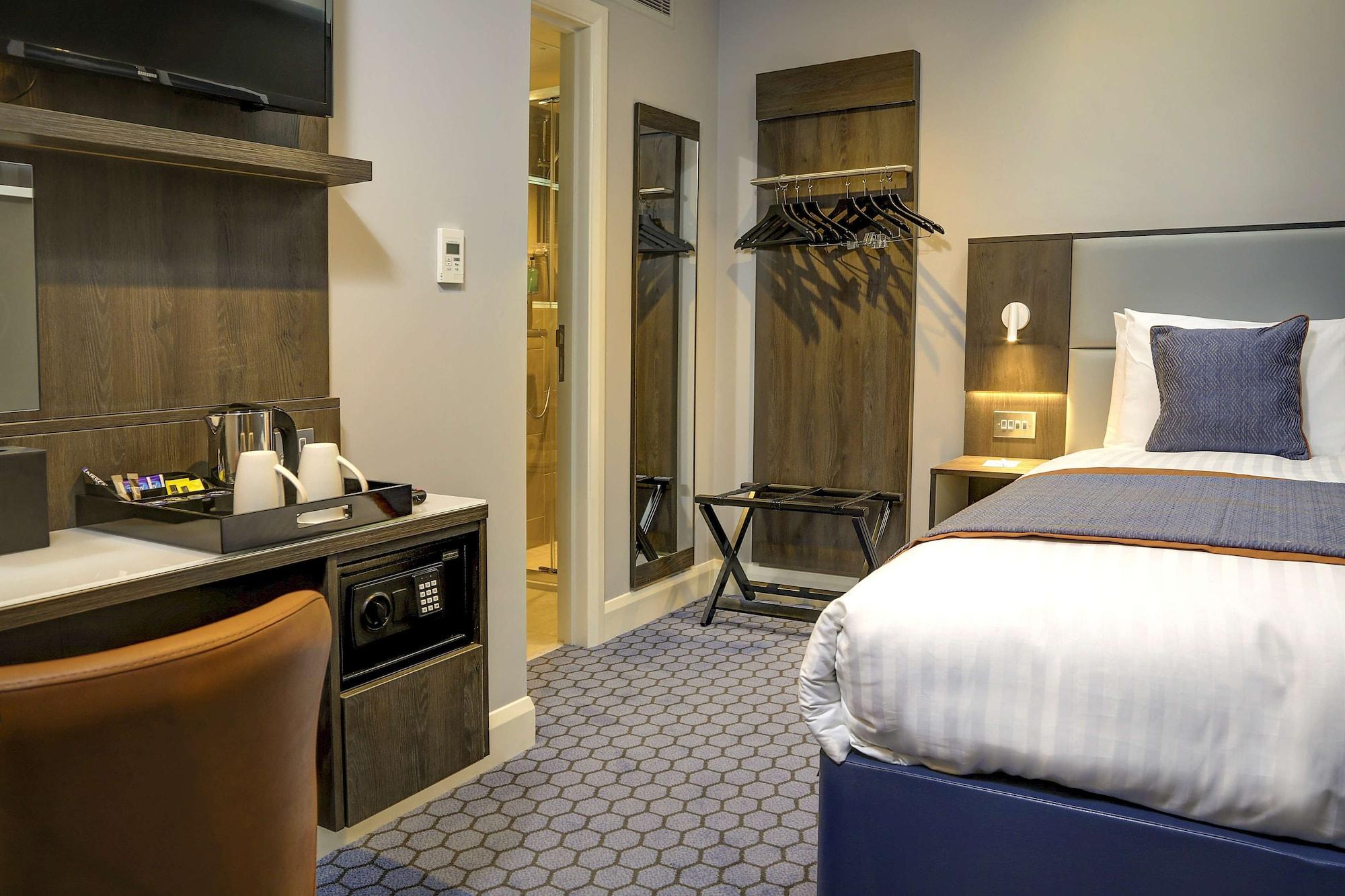 Best Western Plus Vauxhall Hotel London Exterior foto