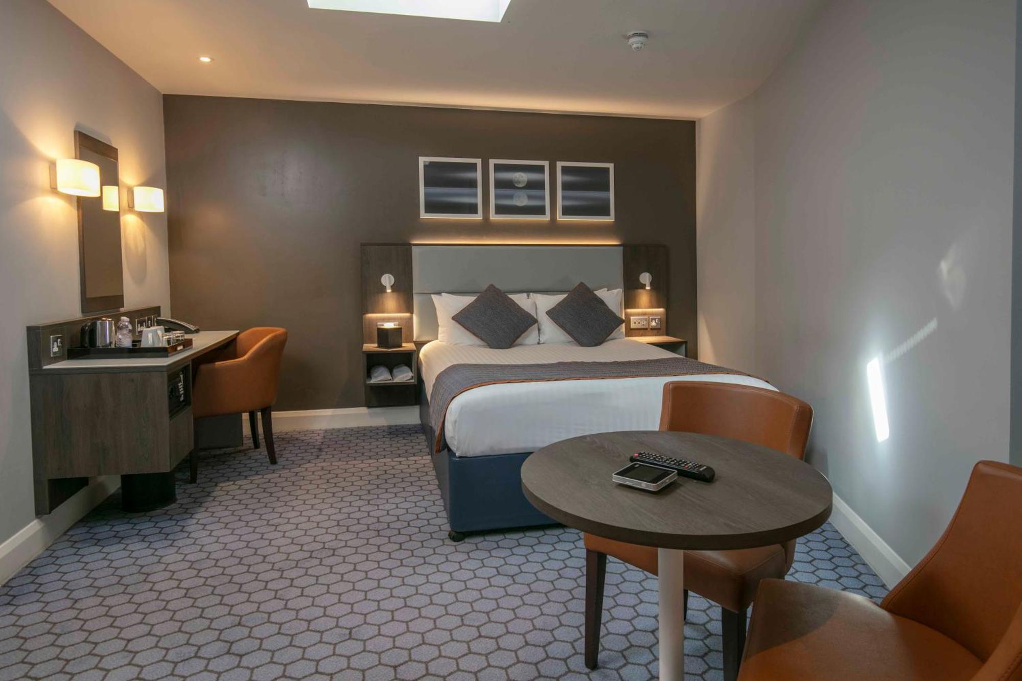 Best Western Plus Vauxhall Hotel London Exterior foto