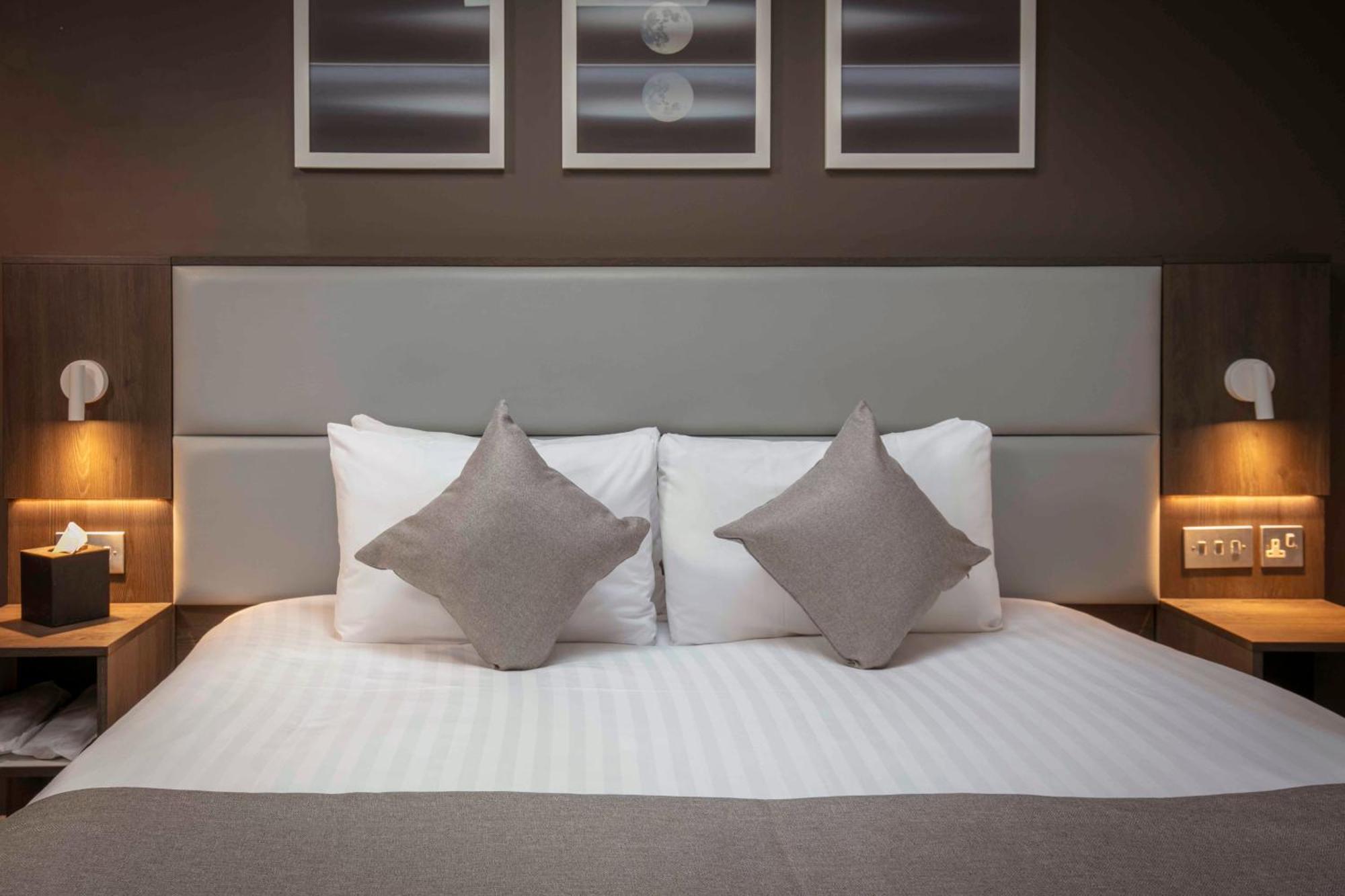 Best Western Plus Vauxhall Hotel London Exterior foto