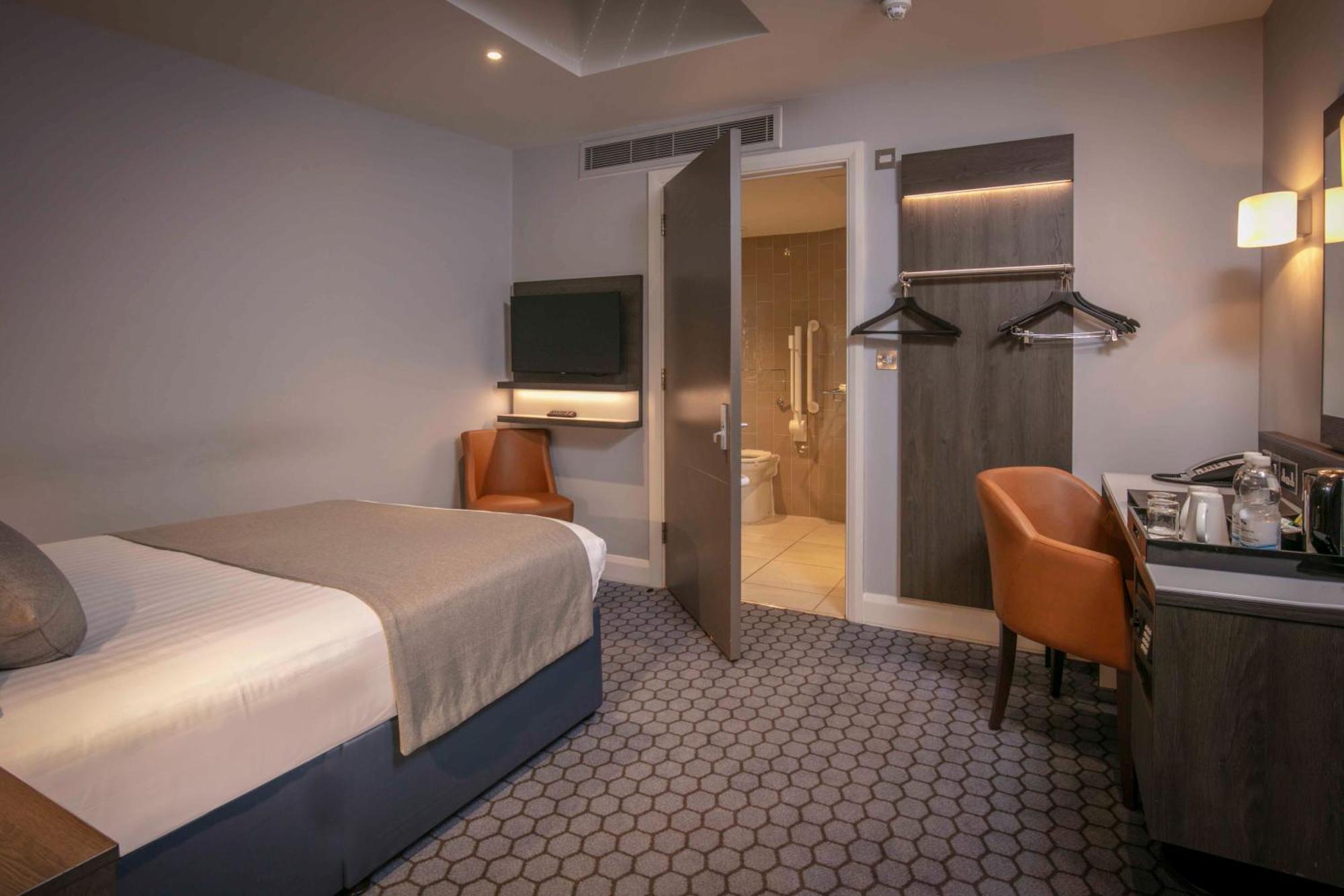 Best Western Plus Vauxhall Hotel London Exterior foto