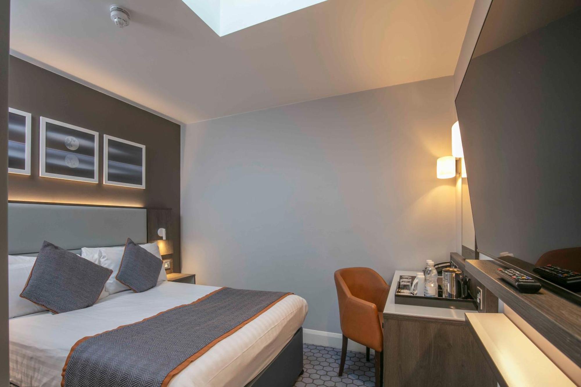 Best Western Plus Vauxhall Hotel London Exterior foto