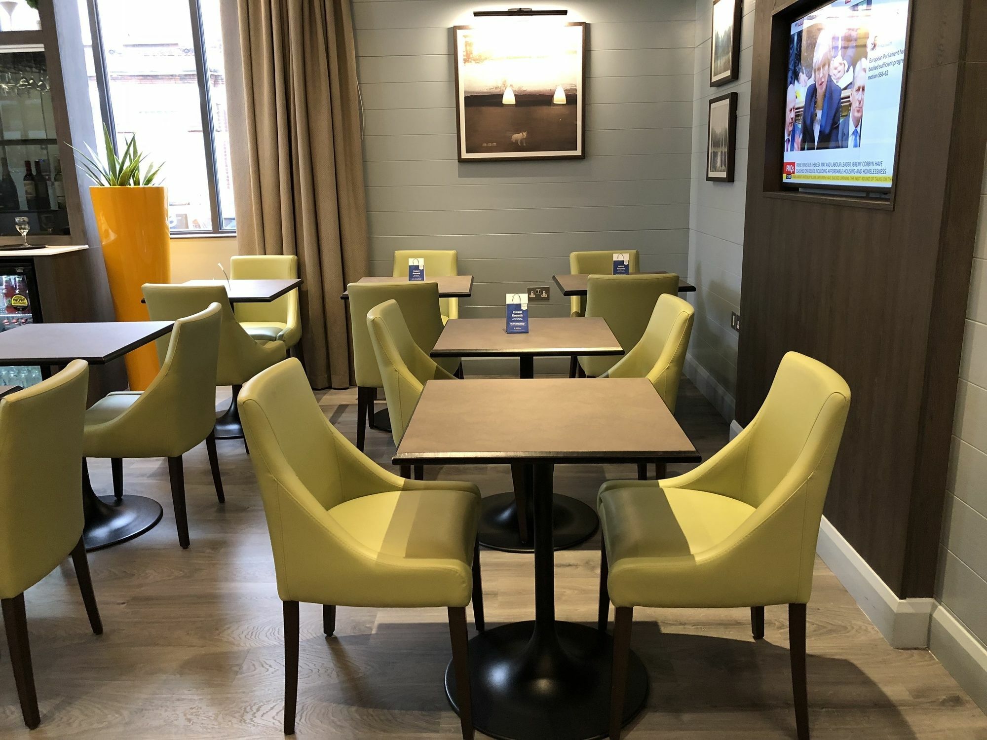 Best Western Plus Vauxhall Hotel London Exterior foto