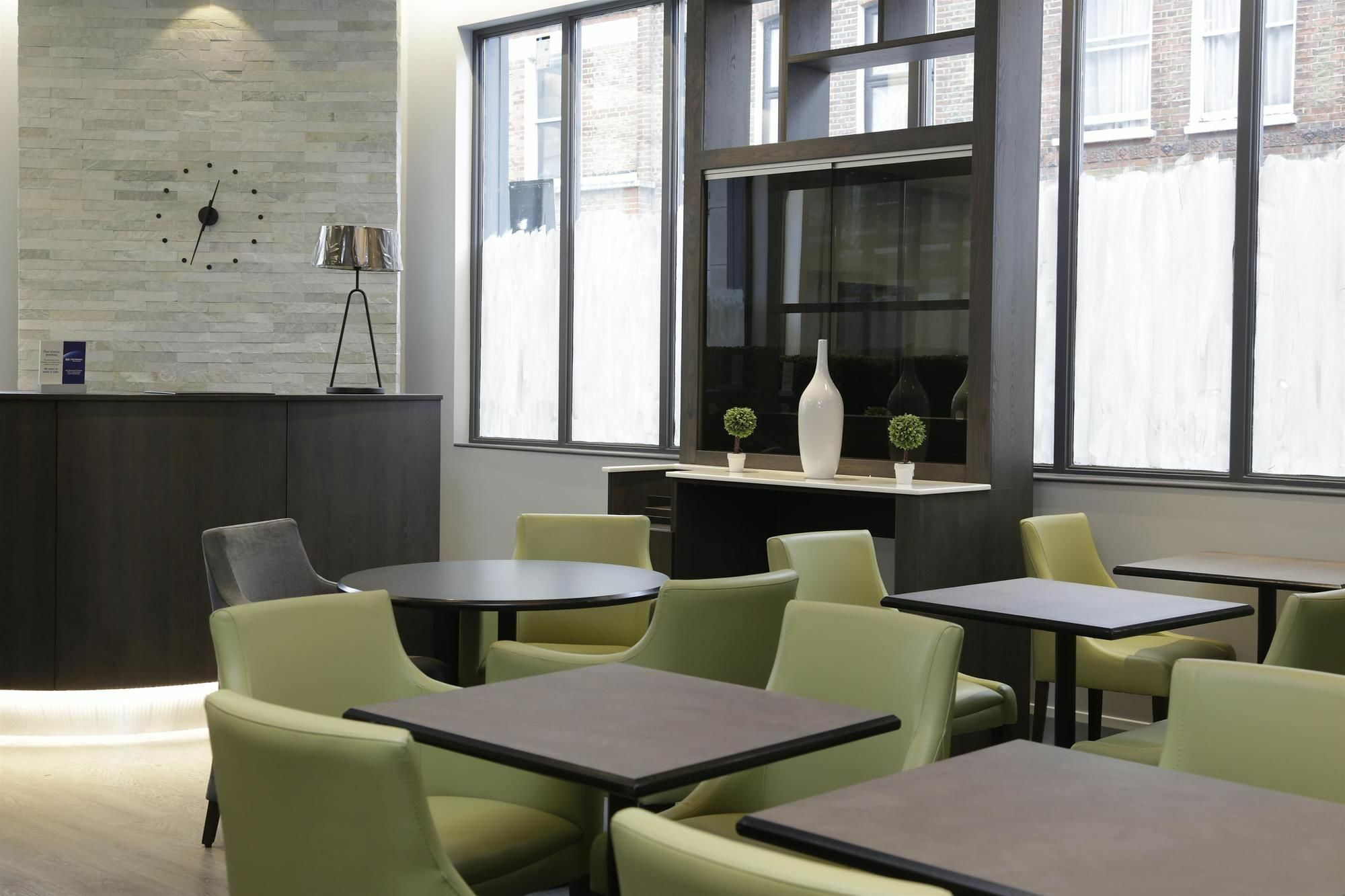 Best Western Plus Vauxhall Hotel London Exterior foto